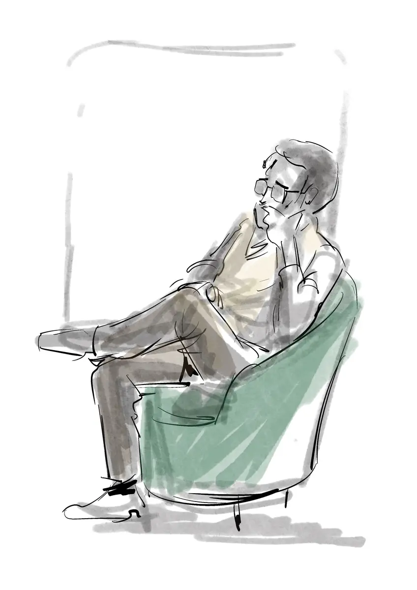 Homme assis dans un fauteuil vert, pensif — croquis sur le vif aquarelle de Sana Hosseinpour